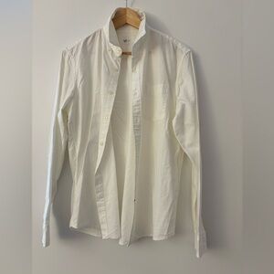 Gap untuck fit white button down shirt
